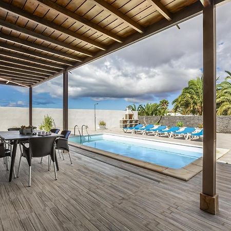 Villa Soleada - Vipvipvillas Playa Blanca  Exterior photo